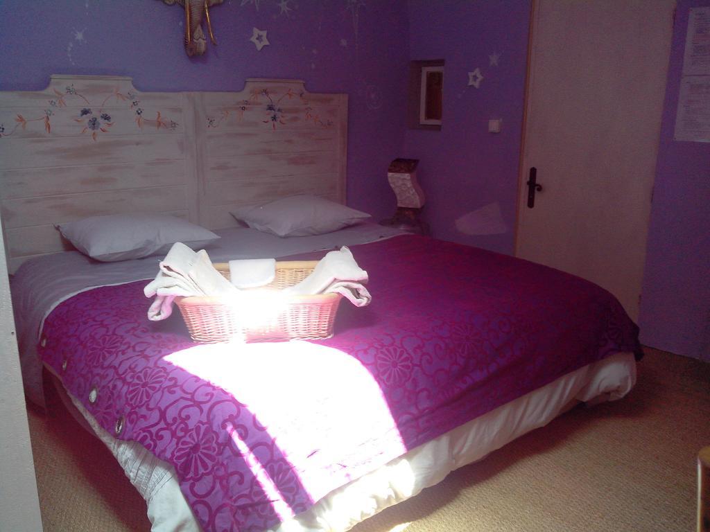 Bed and Breakfast Le Clos De La Source Le Bousquet-d'Orb Номер фото